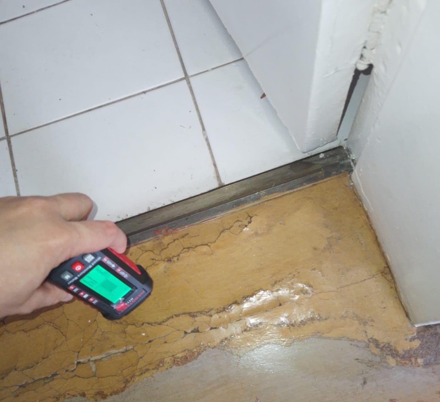 Umidade medida no piso